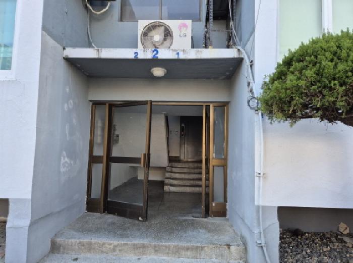 울산광역시 남구 신정동 1821-2 삼진파크아파트 2동 4층401호 아파트 경매 사진 11