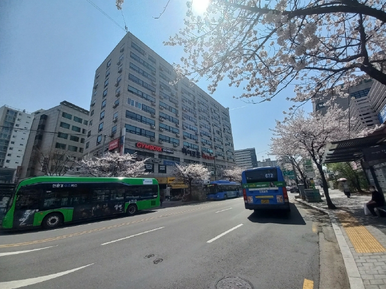 서울특별시 강서구 방화동 830-2 하이포트 제2층 제215호 외 3개호 근린상가 경매 사진 2