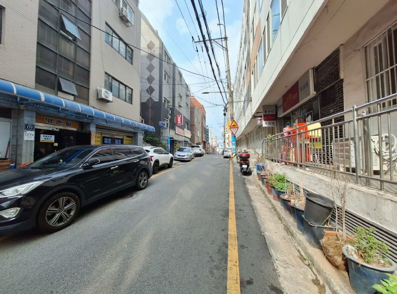 부산광역시 중구 대창동1가 54-67 부원아파트 지하2층조표11164호 외 1개호 근린상가 경매 사진 4
