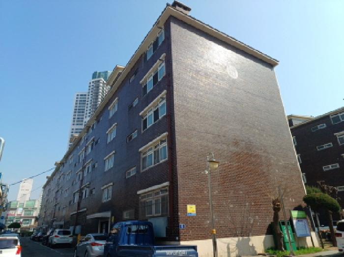 인천광역시 미추홀구 학익동 413-1 18동 4층407호 외 1필지 아파트 경매 사진 2