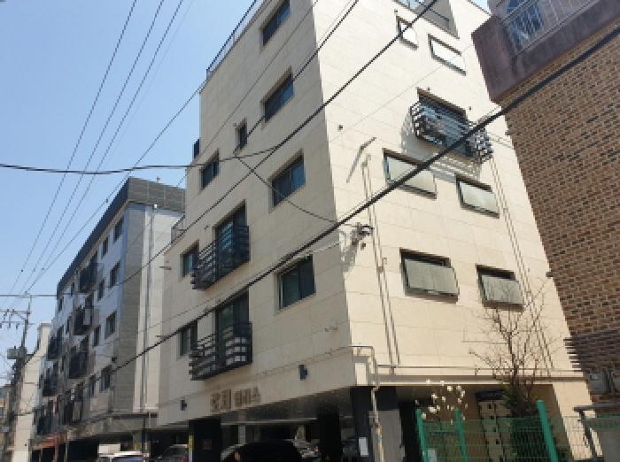 서울특별시 도봉구 쌍문동 81-21 로체펠리스 4층 403호 외 1필지 다세대주택 경매 사진 1