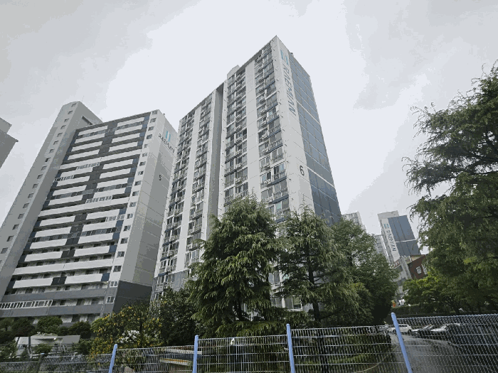부산광역시 부산진구 부암동 500 화승삼성아파트 6동 18층1803호 외 4필지 아파트 경매 사진 4