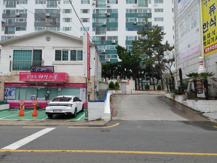 울산광역시 중구 학성동 379-12 학교용지 경매 사진 2