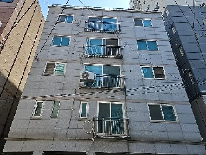인천광역시 부평구 부평동 222-10 한울펠리스 2층 202호 다세대주택 경매 사진 1