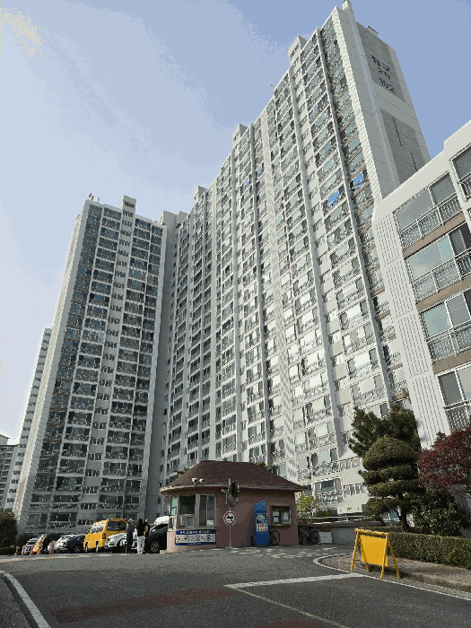 부산광역시 부산진구 연지동 23-17 연지2차청구아파트 102동 21층2112호 아파트 경매 사진 14