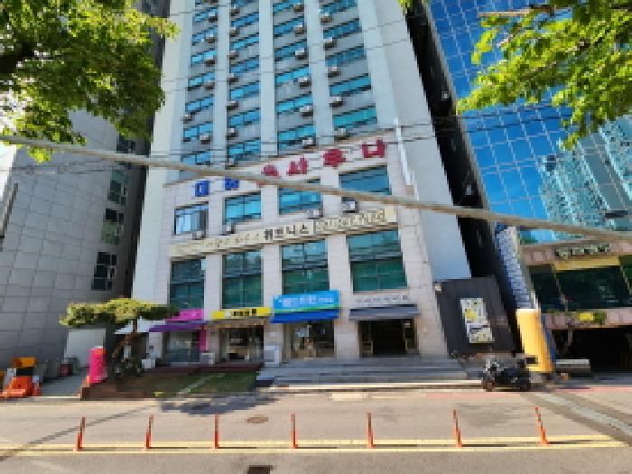 경기도 구리시 교문동 735-7 구리미래타워 14층 1405호 외 1필지 오피스텔(주거) 경매 사진 1