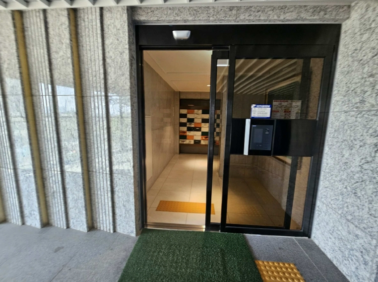 인천광역시 서구 백석동 한들구역1블록1로트 검암역로열파크씨티푸르지오1단지 106동 39층3903호 아파트 경매 사진 4