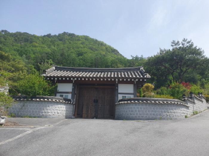 경기도 가평군 설악면 사룡리 157 외 3필지 단독주택 경매 사진 1