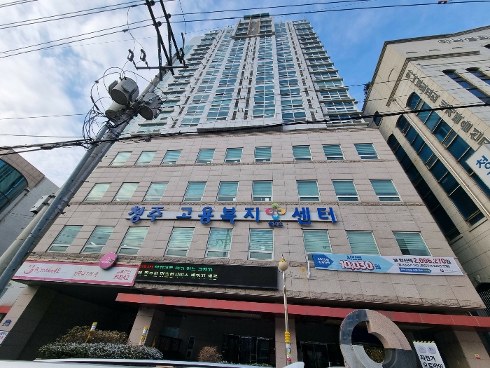 충북 청주시 서원구 사창동 171-5, 7층 710호 (사창동, 월드피아오피스텔) 외 2필지 오피스텔(주거) 경매 사진 2