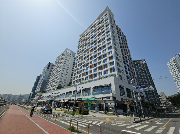 부산광역시 수영구 민락동 181-79 광안케이씨씨스위첸하버뷰 2층207호 근린상가 경매 사진 26