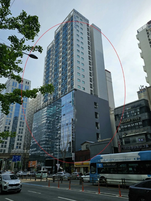 부산광역시 부산진구 부전동 535-9 디알에코시티 1층101호 외 1필지 근린상가 경매 사진 2