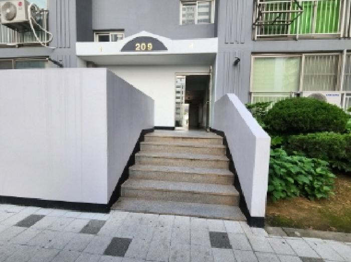 전라남도 광양시 중동 1665 성호2차아파트 209동 1층104호 외 3필지 아파트 경매 사진 3
