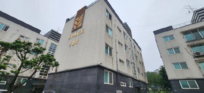 경기도 파주시 야당동 421-141 스페이스 104동 4층402호 외 1필지 다세대주택 경매 사진 3