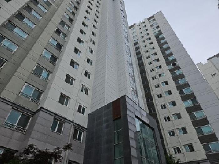 인천광역시 부평구 산곡동 510 산곡푸르지오 101동 14층1402호 외 1필지 아파트 경매 사진 2