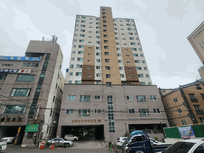 경상남도 김해시 삼방동 181-4 블루스카이 아파트 7층702호 외 1필지 아파트 경매 사진 4