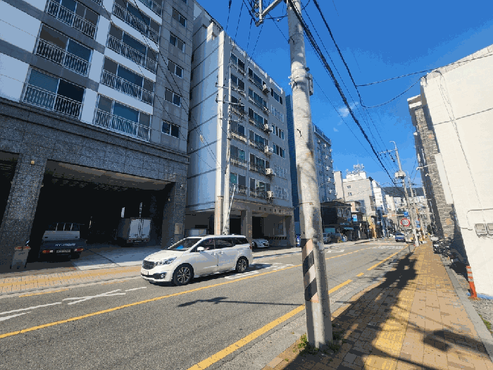 부산광역시 서구 서대신동1가 34-2 대신에코팰리스 4층405호 외 6필지 아파트 경매 사진 7