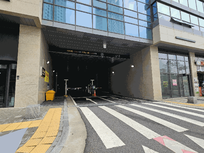 경기도 남양주시 다산동 6250 현대테라타워디아이엠씨 1층 알01-0026호 근린시설 경매 사진 7