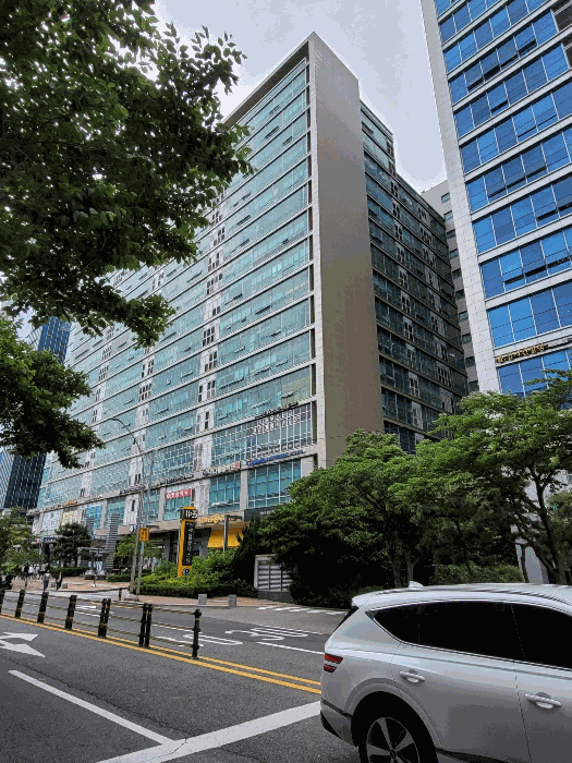 부산광역시 해운대구 재송동 1210 벽산이-센텀클래스원 8층820호 외 4필지 지식산업센터 경매 사진 7