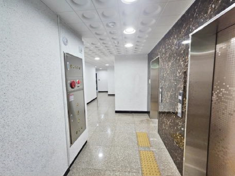 부산광역시 서구 서대신동1가 34-2 대신에코팰리스 8층805호 외 6필지 아파트 경매 사진 5