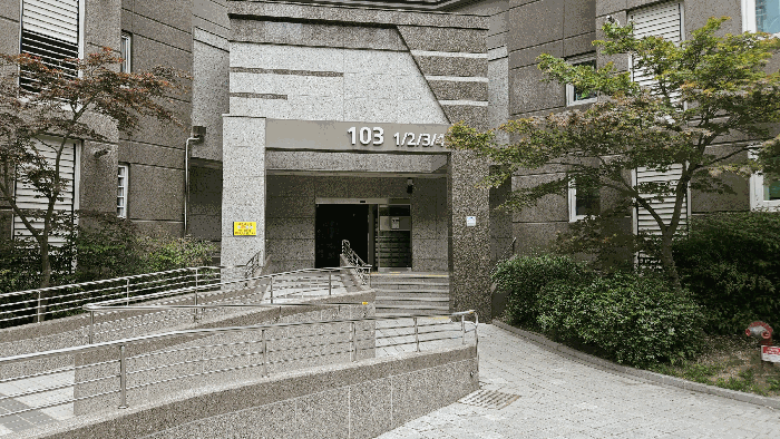 부산광역시 금정구 장전동 732 금정산쌍용예가아파트 103동 14층1404호 외 3필지 아파트 경매 사진 3