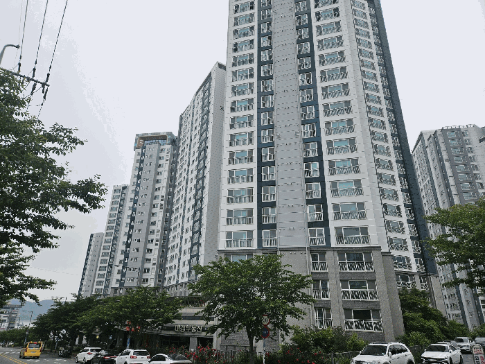 경상남도 창원시 진해구 풍호동 305-17 창원마린푸르지오2단지 204동 14층1401호 아파트 경매 사진 9