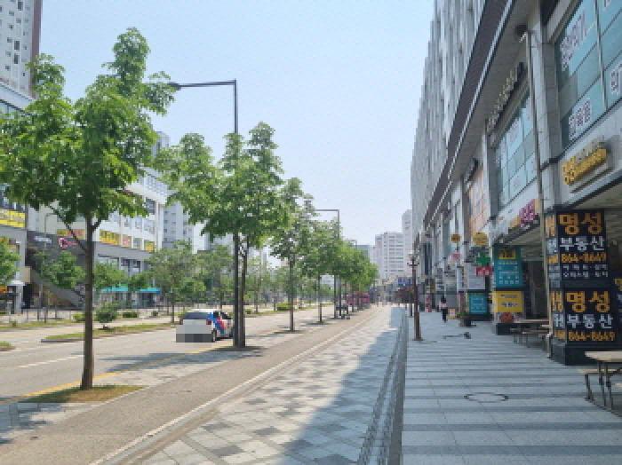 세종특별자치시 도담동 664 라온프라이빗시티1 8층818호 외 1필지 아파트 경매 사진 1
