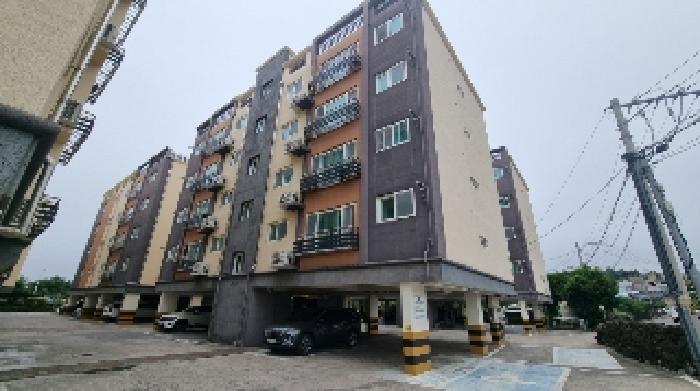 제주특별자치도 서귀포시 신효동 762-2 이도빌리지나단지 103동 4층402호 외 2필지 도시형생활주택 경매 사진 1