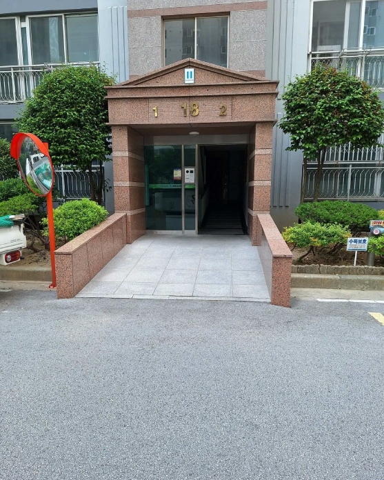 부산광역시 부산진구 부암동 500 화승삼성아파트 18동 1층102호 외 4필지 아파트 경매 사진 5