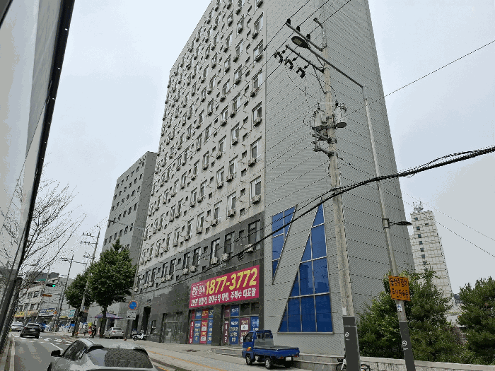 서울특별시 동대문구 휘경동 317-11 리센스주건축물제1동 7층 710호 외 2필지 오피스텔(주거) 경매 사진 11