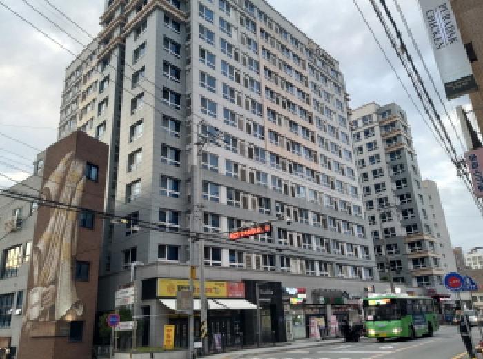 경기도 평택시 신장동 243-3 평택송탄역클래시아 10층 1017호 외 6필지 오피스텔(주거) 경매 사진 1