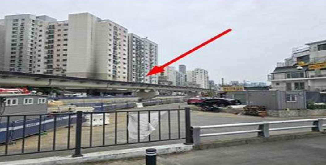인천광역시 부평구 부평동 61-7 미올하버뷰 3층 301호 외 5필지 오피스텔(주거) 경매 사진 2