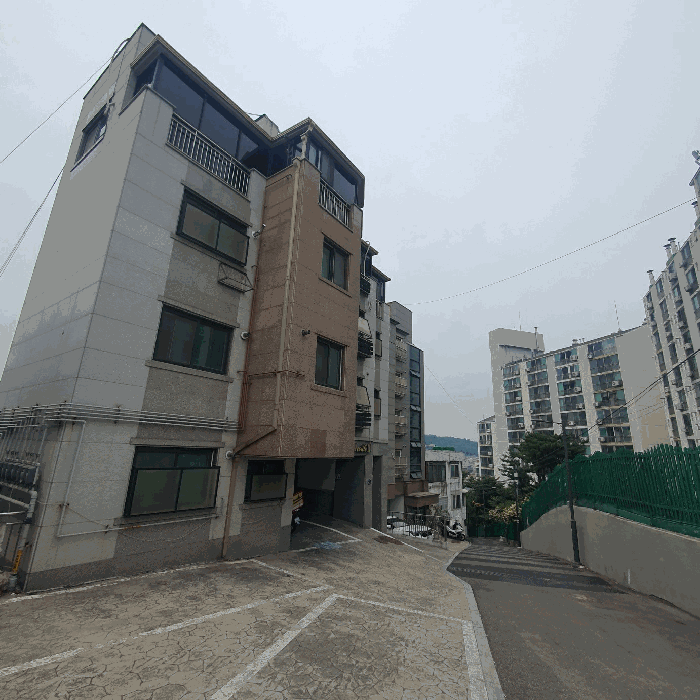 서울특별시 관악구 봉천동 1513-5 4층402호 외 1필지 다세대주택 경매 사진 8