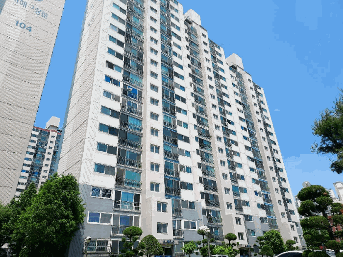 경기도 안산시 상록구 건건동 622-2 서해아파트 103동 20층2001호 외 6필지 아파트 경매 사진 4