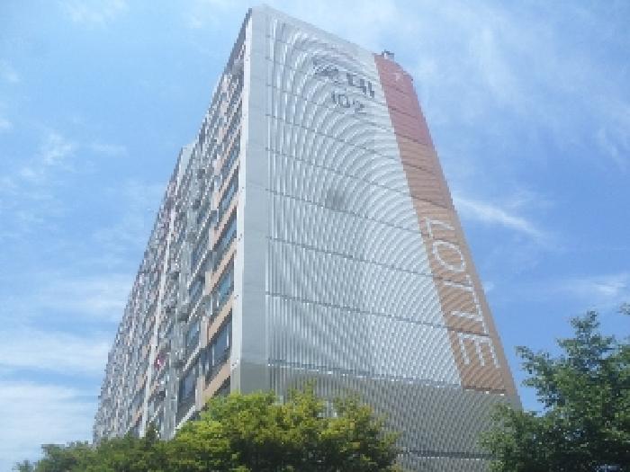 전북특별자치도 전주시 완산구 서신동 5-10 롯데아파트 102동 12층1208호 외 1필지 아파트 경매 사진 1
