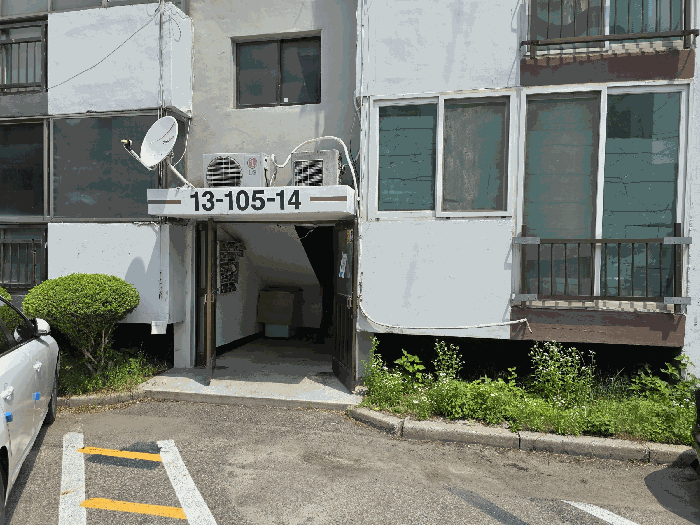 충청남도 천안시 서북구 직산읍 삼은리 72-19 청림아파트 5동 1층113호 외 1필지 아파트 경매 사진 6
