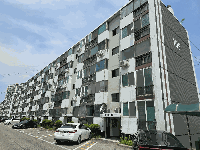 충청남도 천안시 서북구 직산읍 삼은리 72-19 청림아파트 5동 1층113호 외 1필지 아파트 경매 사진 8