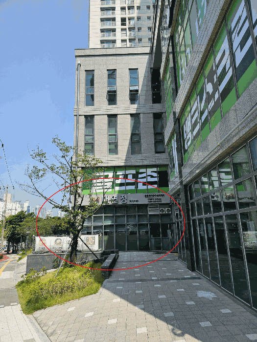 부산광역시 남구 문현동 1250 대연양우내안애퍼스트 근린생활시설1동 지6층근생1-1호 외 2개호 근린상가 경매 사진 8