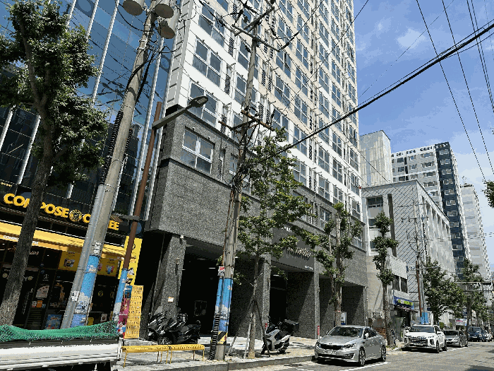부산광역시 중구 중앙동1가 23-2 프리미엄안단테 4층406호 외 1필지 오피스텔(주거) 경매 사진 6