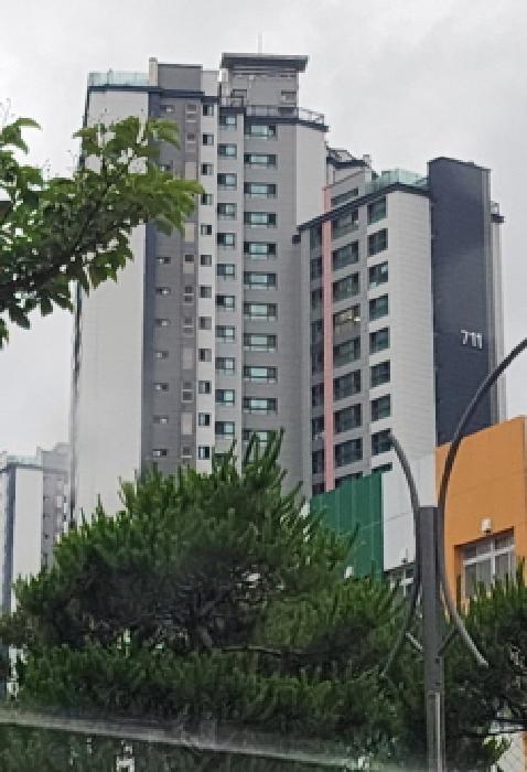 경상남도 양산시 물금읍 가촌리 1273-1 양산대방노블랜드7차메가시티 711동 10층1004호 아파트 경매 사진 2