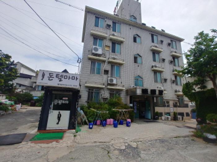 충청남도 금산군 금산읍 중도리 481-1 외 2필지 숙박시설 경매 사진 1