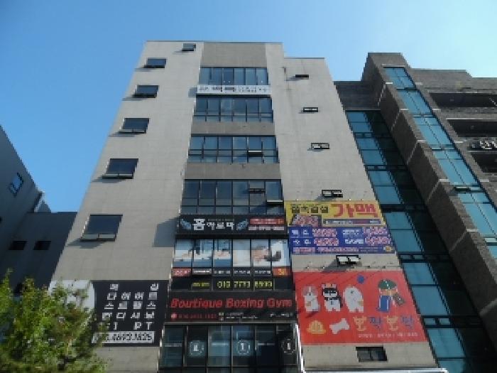 전북특별자치도 전주시 완산구 효자동3가 1534-5 1층105호 근린상가 경매 사진 2