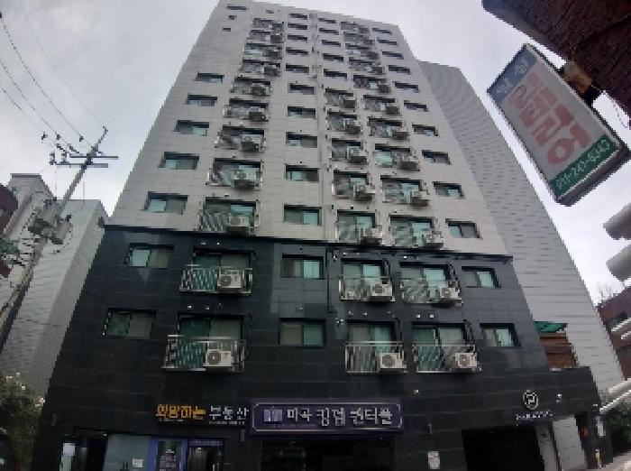 서울특별시 강서구 방화동 612-61 마곡킹덤퀸터플 제3층 제301호 외 1필지 오피스텔(주거) 경매 사진 1