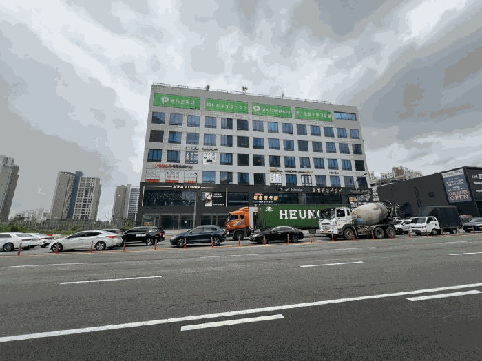 경기도 파주시 다율동 1041-3 이타워2 1층123호 외 1필지 근린상가 경매 사진 8