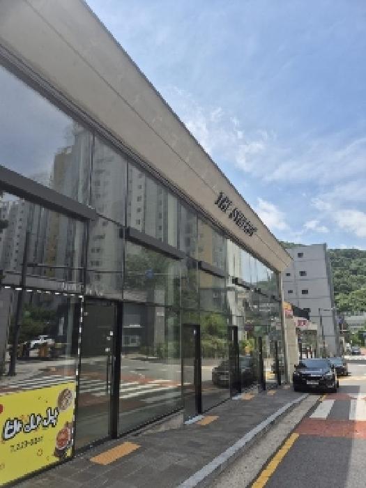 광주광역시 동구 용산동 665 더시너지용산 3동 1층116호 외 1필지 근린상가 경매 사진 2