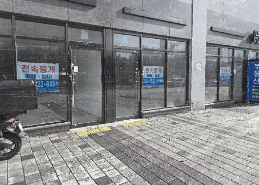 광주 남구 월산동 1065, 상가에이동 지하1층21호 (월산동,반도유보라더퍼스트) 근린상가 경매 사진 2