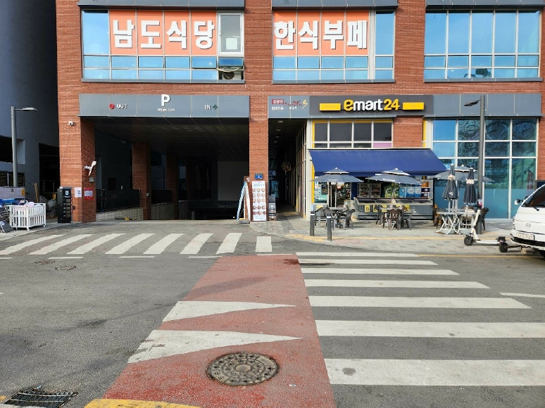 인천광역시 서구 당하동 1235-3 검단역법조타운리슈빌에스주건축물제1동 2층 205호 근린상가 경매 사진 3