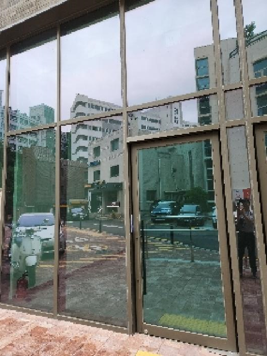 서울특별시 중구 묵정동 35 힐스테이트남산 101동 1층109호 외 1필지 근린상가 경매 사진 2