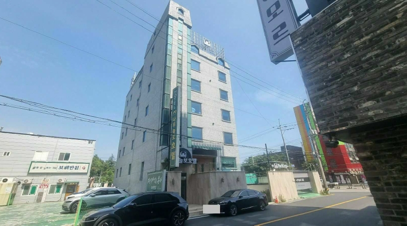경상남도 김해시 어방동 1095-4 외 1필지 숙박시설 경매 사진 2