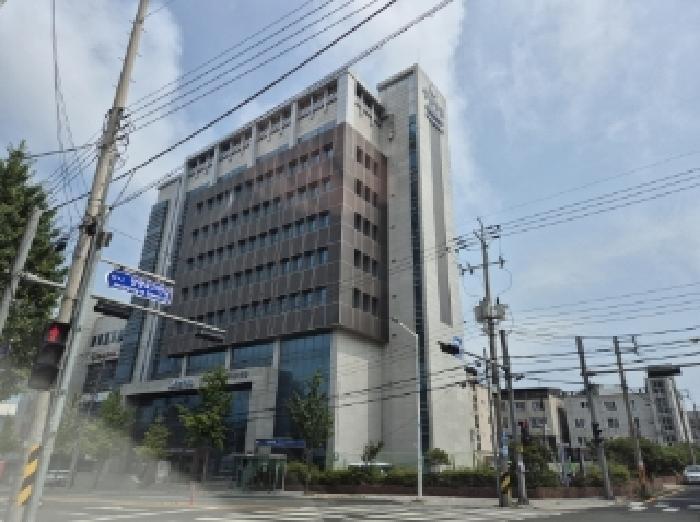 경상북도 포항시 북구 장성동 1526-1 외 3필지 의료시설 경매 사진 1