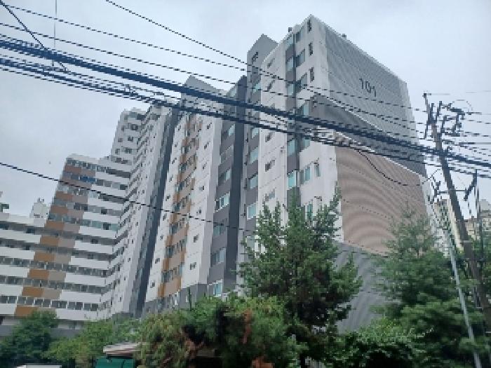 경기도 의정부시 호원동 375-1 호원하늘빛아파트 101동 1층102호 외 3필지 아파트 경매 사진 1